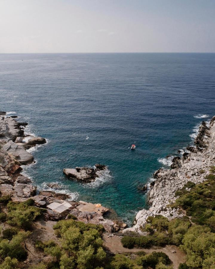 Rocas Roja Beach Hotel Faralya Esterno foto